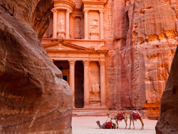 Petra….An Open-Air Museum…..A New Wonder of the World*, Jordan’s most valuable treasure and greatest attraction