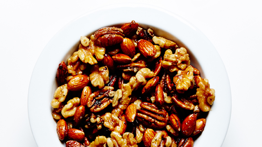 honey-roasted-spiced-nuts