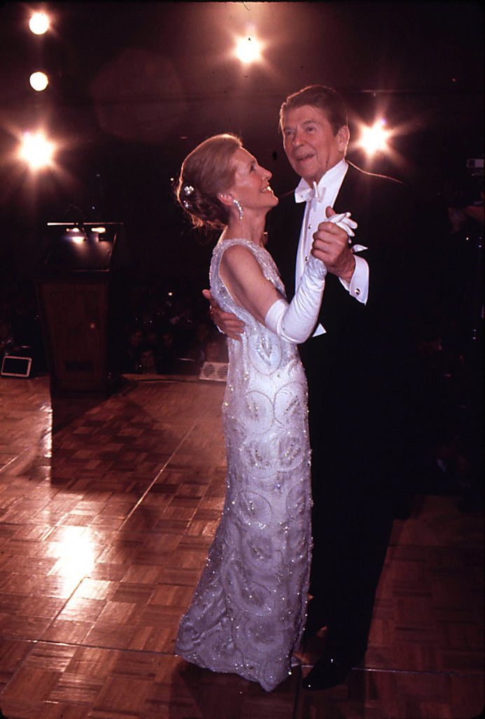 354390 092: 20 Jan 1981: Newly Elected Preident Ronald Reagan Seen Here Dancing With His Wife Nancy At The Inaugural Ball. Mandatory Credit: 2 (Photo By Dirck Halstead/Getty Images)