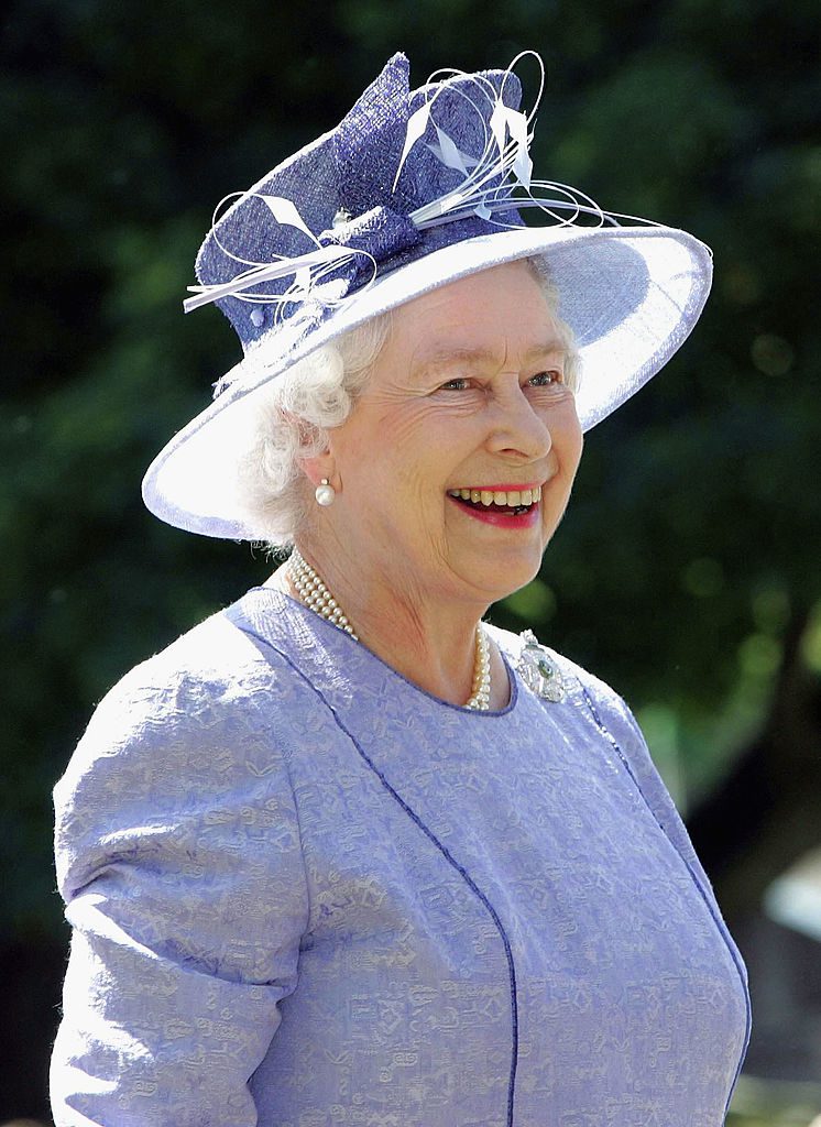 WINCHESTER, ENGLAND - JULY 12: (NO UK SALES FOR 28 DAYS) HM Queen Elizabeth II, The Queen, attends the 250th anniversary celebrations of one of the British Army's most famous regiments, the King's Royal Rifles Corps or 60th Rifles, which is now the present day Royal Green Jackets, July 12, 2005 in Winchester, England. (Photo by POOL/Tim Graham Picture Library/Getty Images)