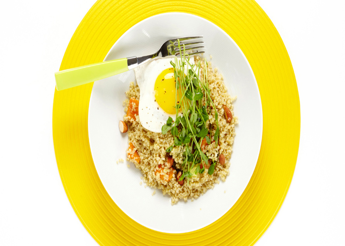 egg-quinoa-bowl