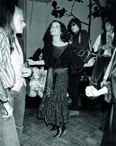 (NY 11) NEW YORK, JAN.17--SWINGING--Margaret Trudeau, estranged wife of Canadian Prime Minister Pierre Trudeau, does some solo swinging Monday night on the dance floor of New York's Studio 54 discotheque. She was one of the guests at a birthday party for fashion photographer Francesco Scavullo. (AP PHOTO) 1978