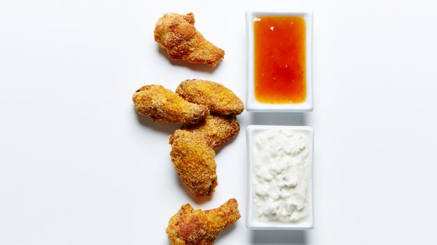 Oven-Baked Crunchy Chicken Wings